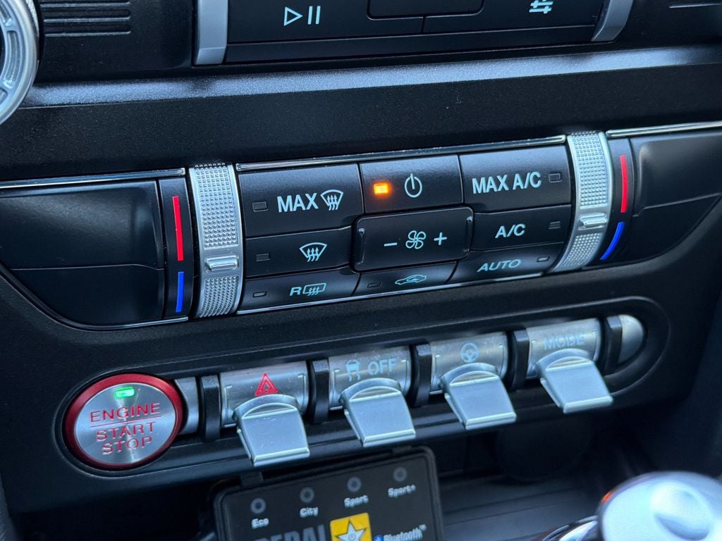 2022 Ford Mustang Mach 1