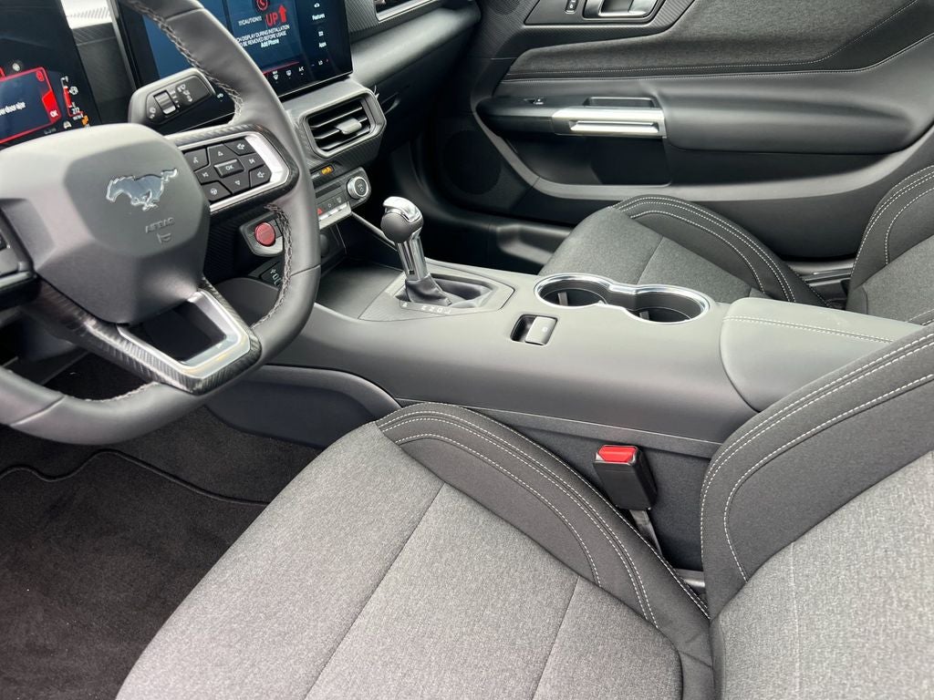 2025 Ford Mustang EcoBoost