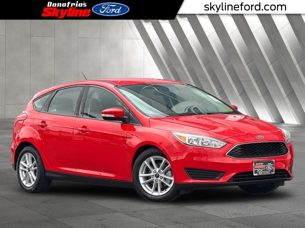 2017 Ford Focus 5 Door Hatch SE's photo