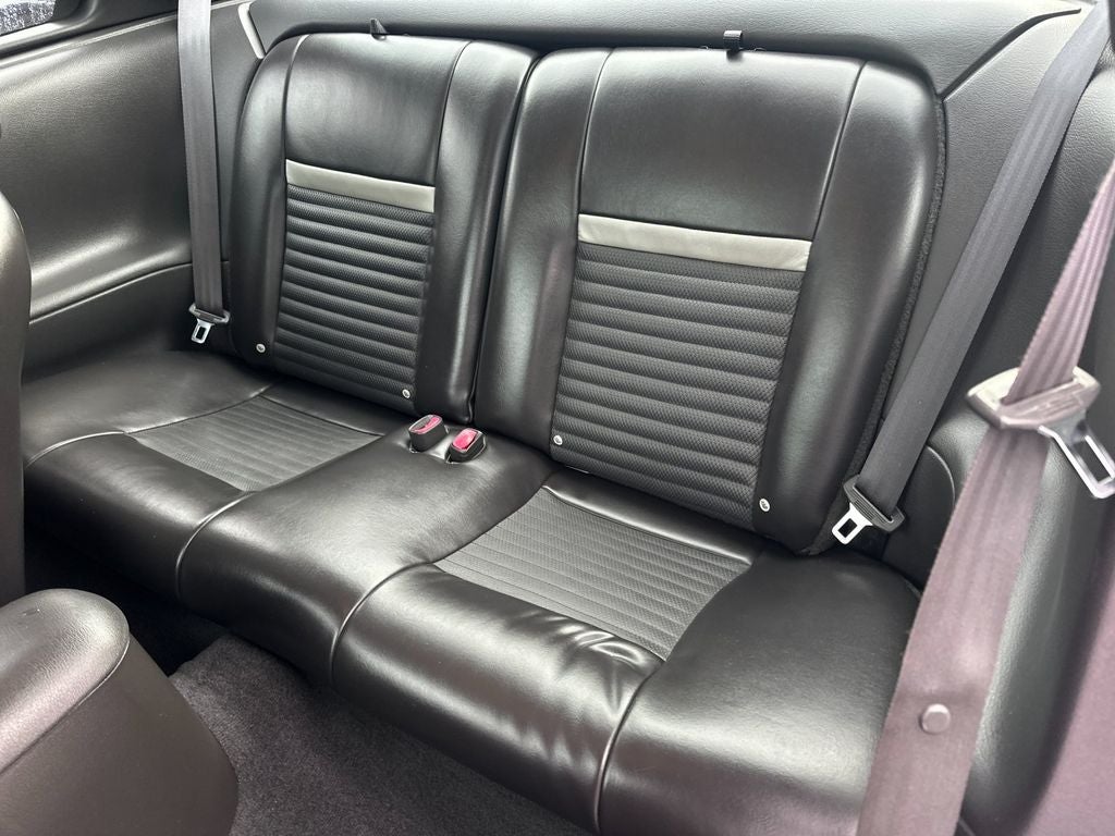 2004 Ford Mustang Mach 1 Premium