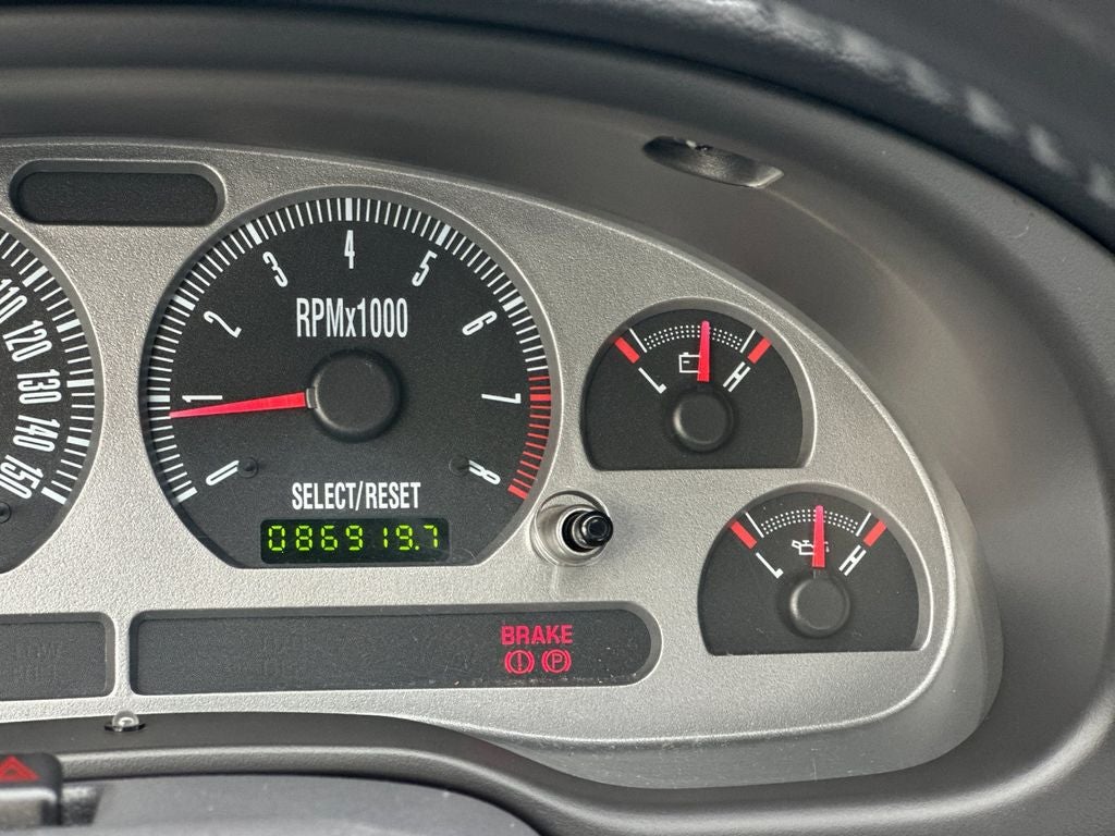 2004 Ford Mustang Mach 1 Premium