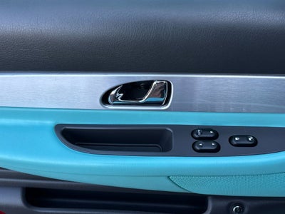 2002 Ford Thunderbird Base