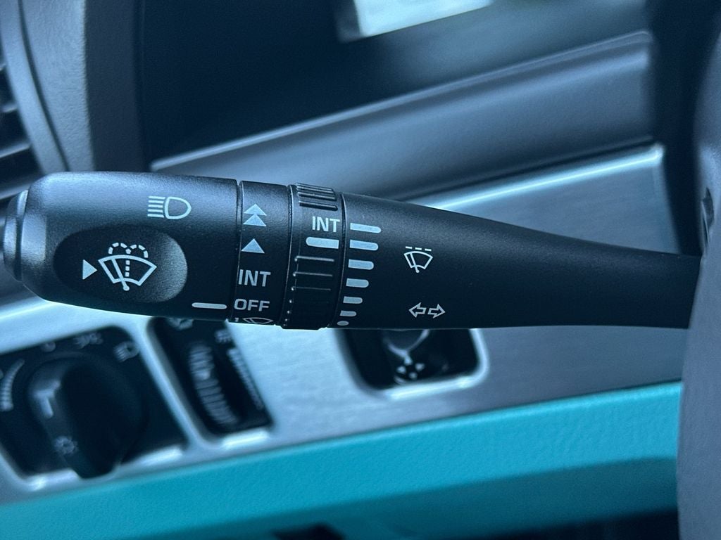 2002 Ford Thunderbird Base