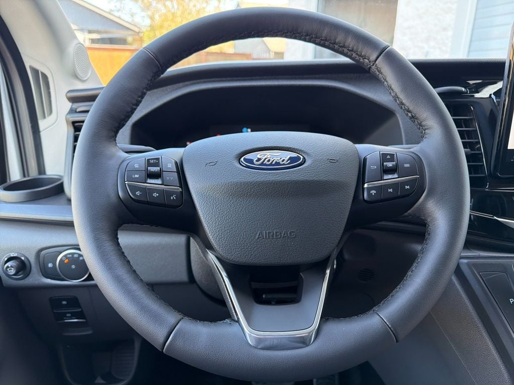 2026 Ford Transit-350 XLT