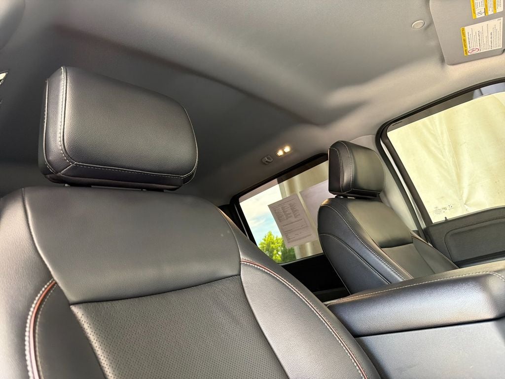 2024 Ford F-550SD Lariat DRW