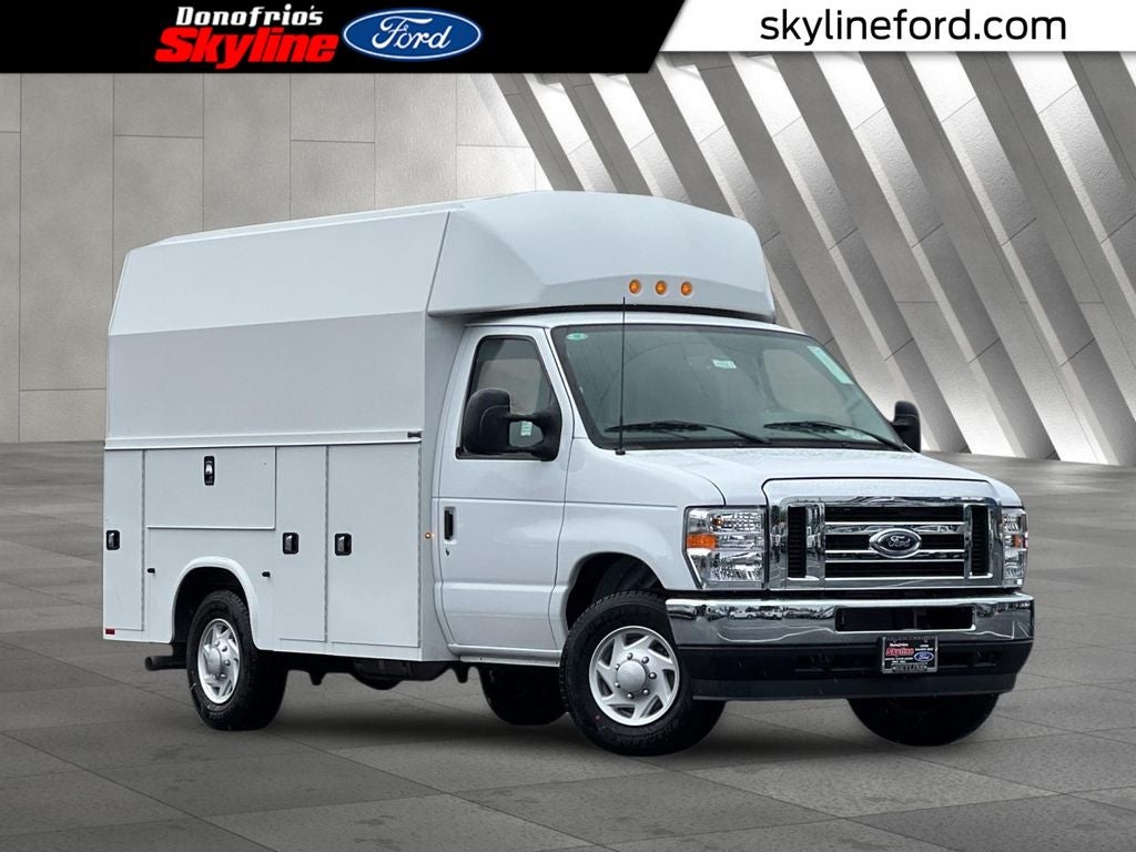 2025 Ford E-350SD KUV Cutaway
