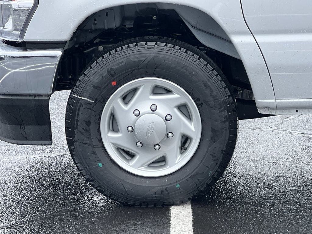 2025 Ford E-350SD KUV Cutaway