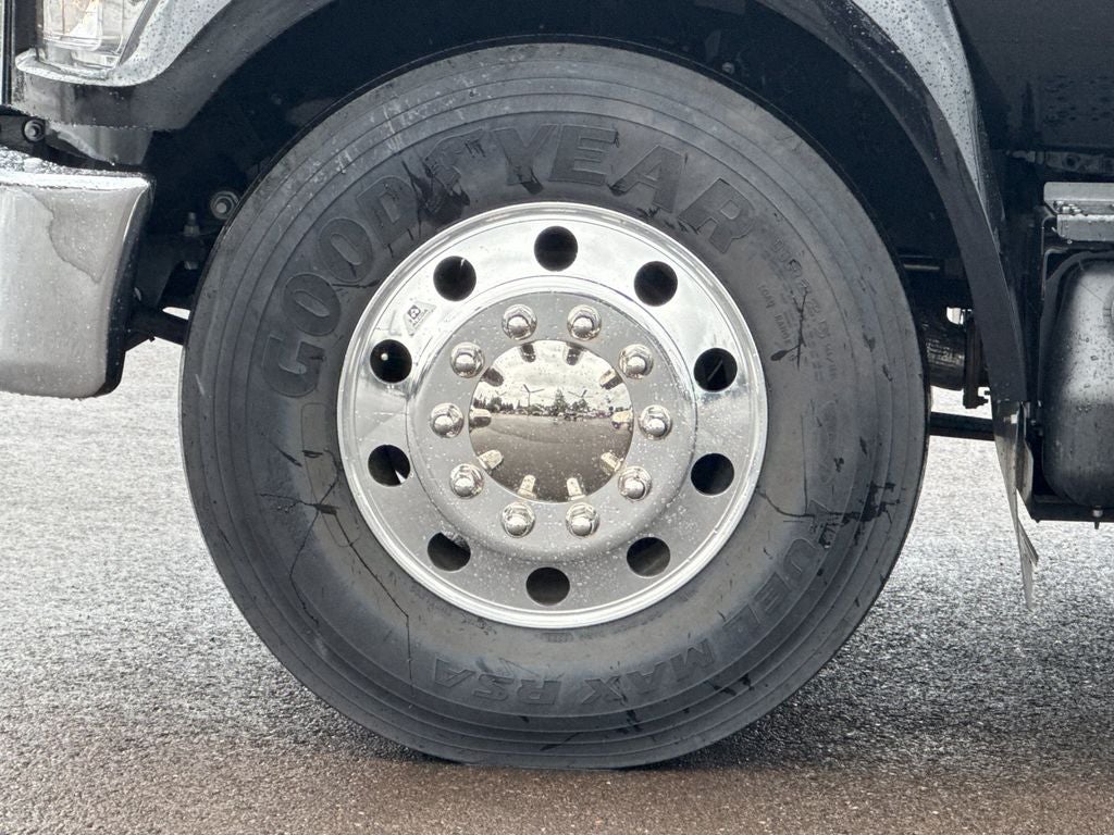 2024 Ford F-650SD Jerr-Dan Rollback