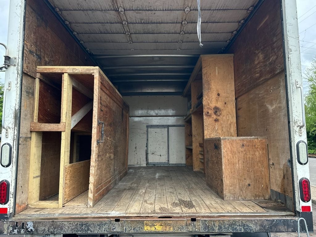 2015 Ford E-450SD Base