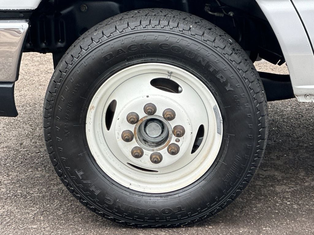 2015 Ford E-450SD Base