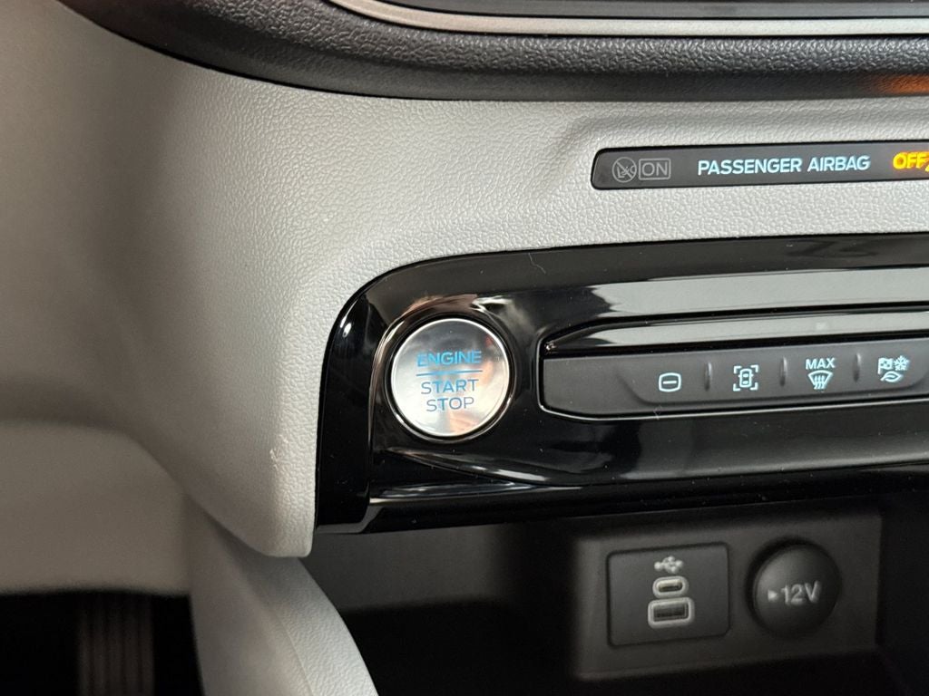 2025 Ford Escape Plug-In Hybrid Base