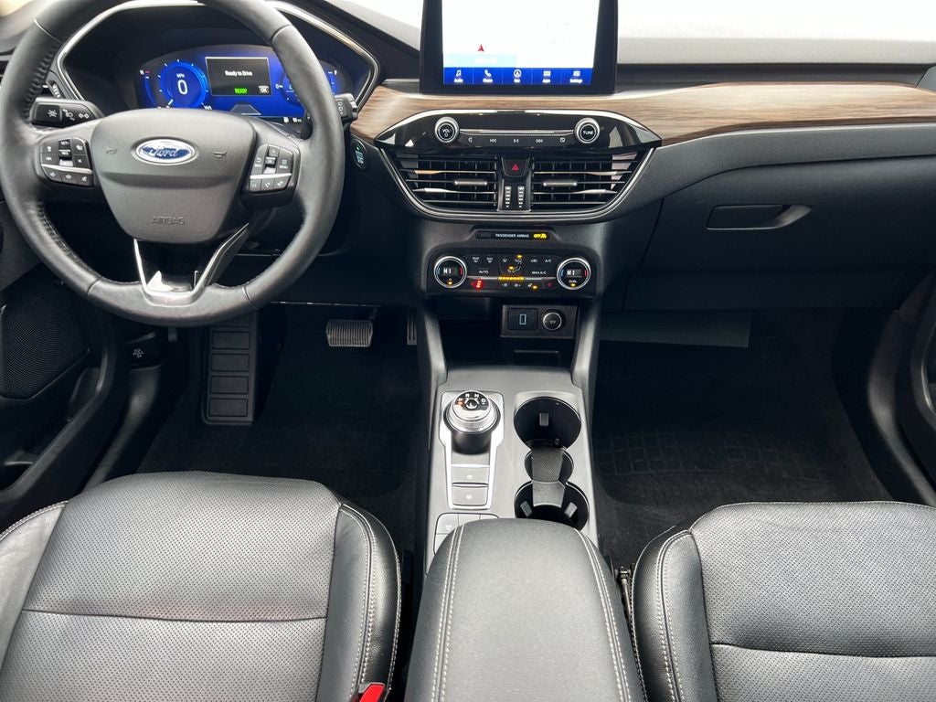 2020 Ford Escape Titanium Hybrid