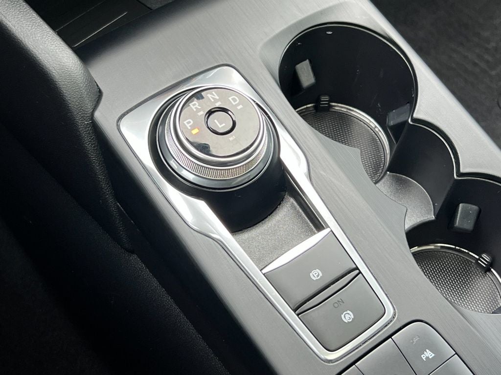 2020 Ford Escape Titanium Hybrid