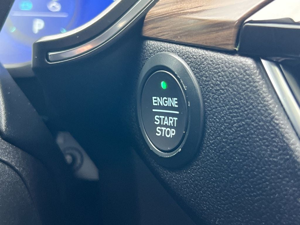 2020 Ford Escape Titanium Hybrid