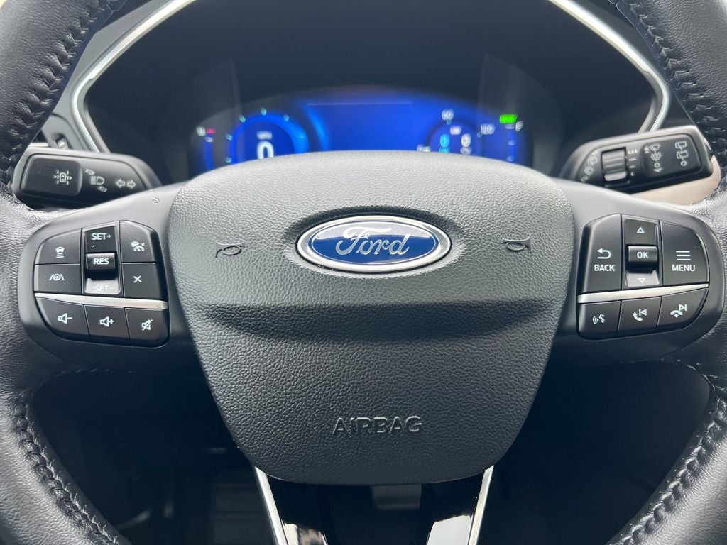 2020 Ford Escape Titanium Hybrid