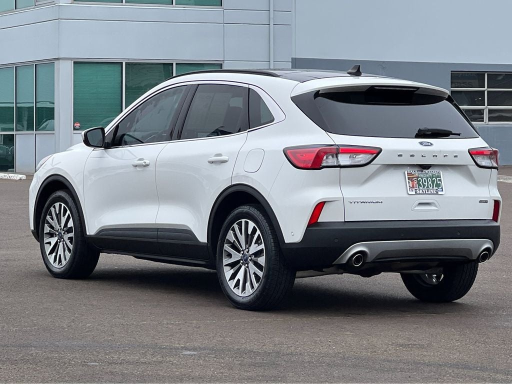 2020 Ford Escape Titanium Hybrid