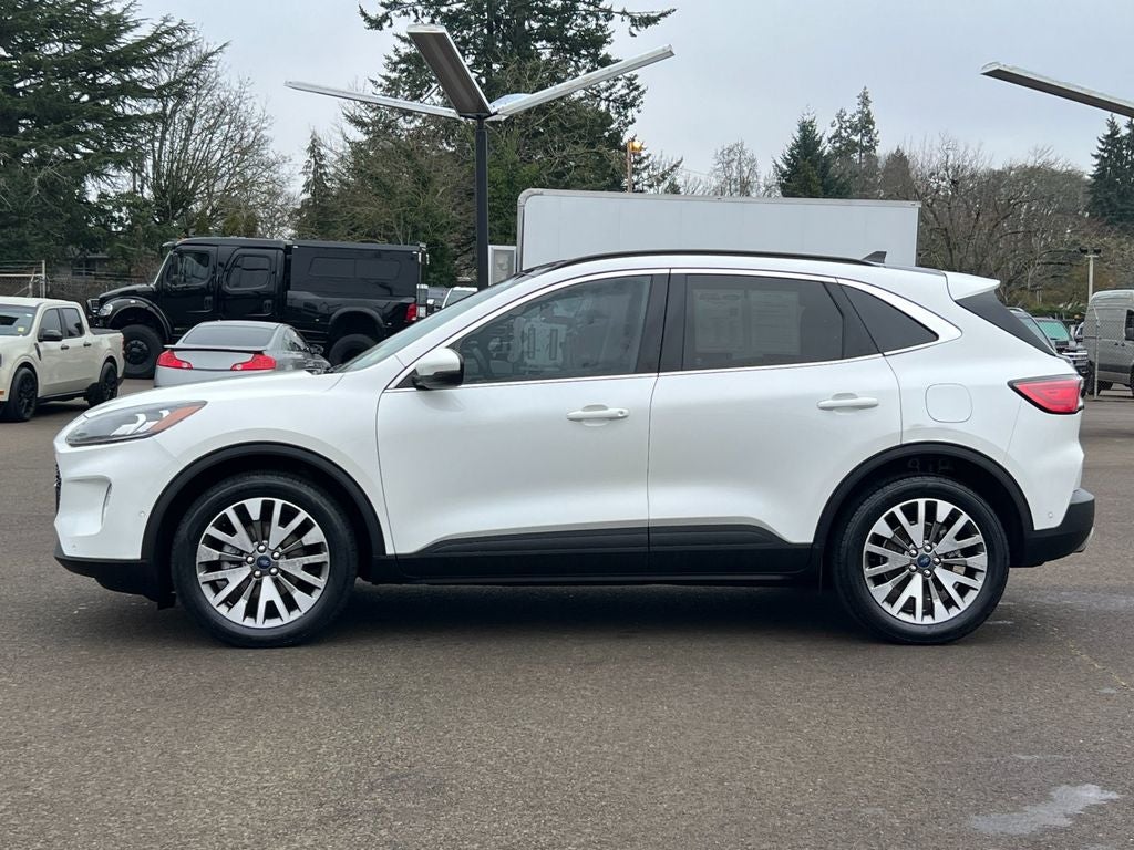 2020 Ford Escape Titanium Hybrid