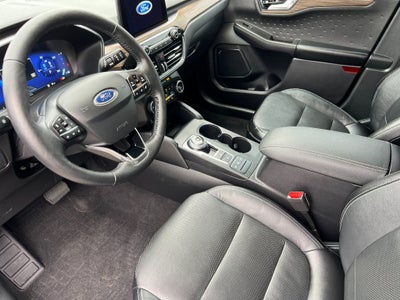 2020 Ford Escape Titanium Hybrid
