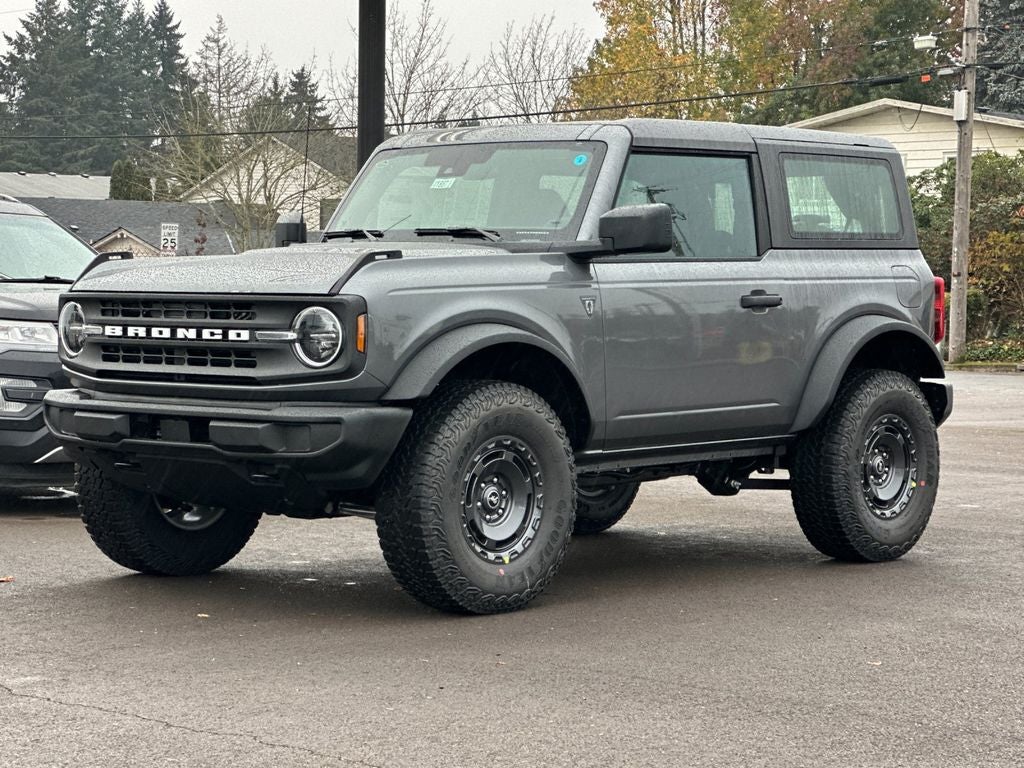 2025 Ford Bronco Base