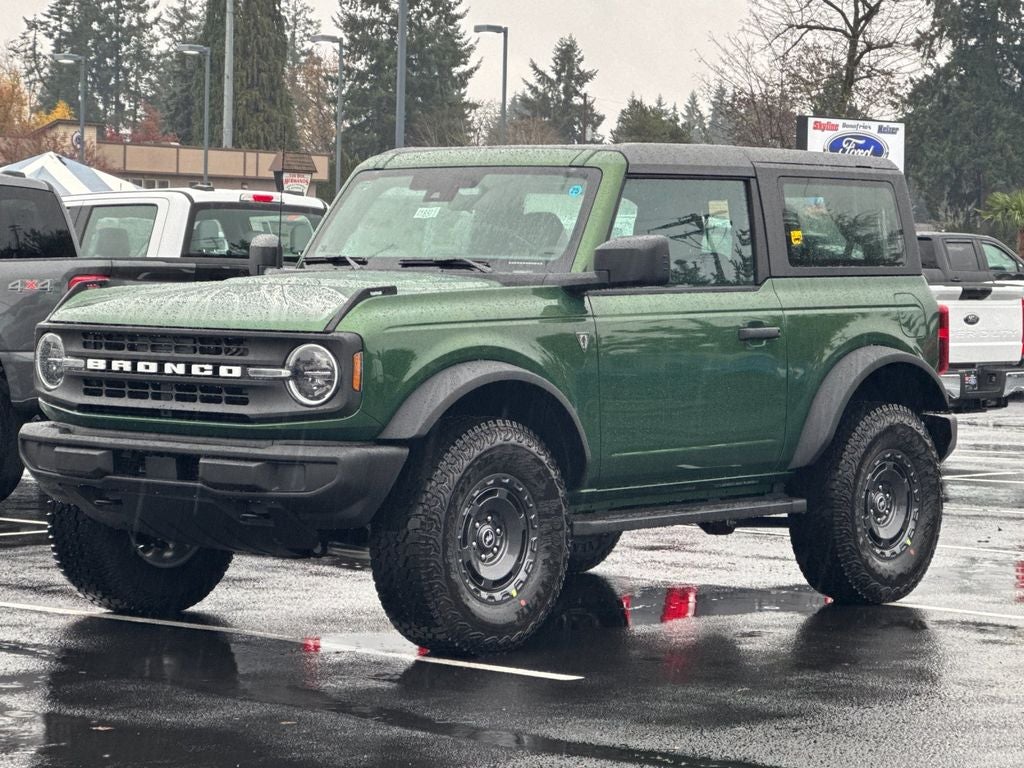 2025 Ford Bronco Base