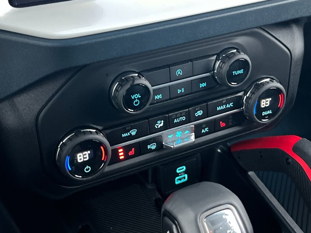 2025 Ford Bronco Heritage Edition