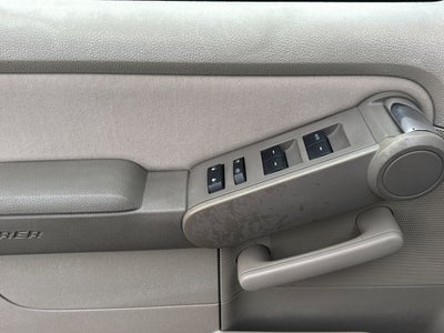 2006 Ford Explorer XLS