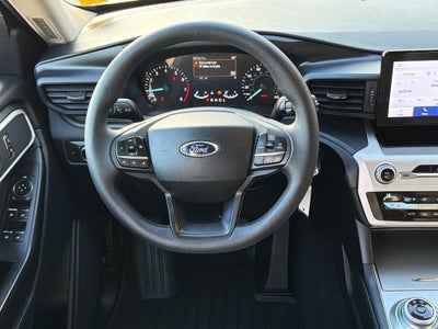 2021 Ford Explorer Base