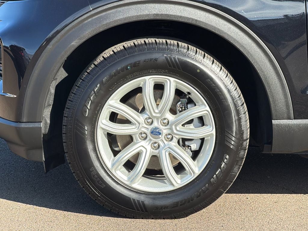 2021 Ford Explorer Base