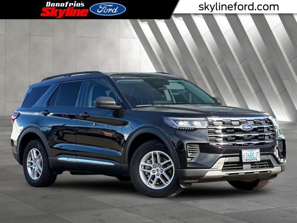 2025 Ford Explorer Active