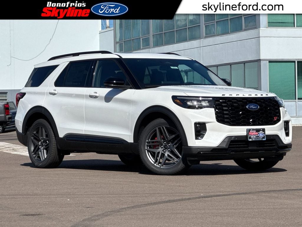2025 Ford Explorer ST
