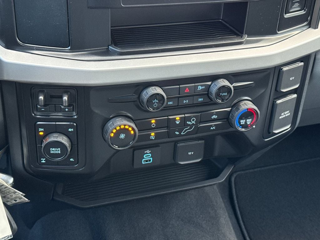 2026 Ford F-250SD XLT