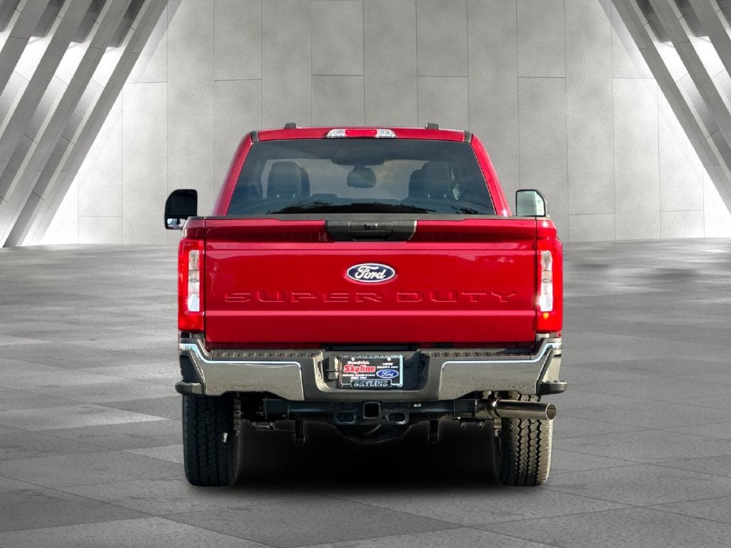 2027 Ford F-250SD XLT
