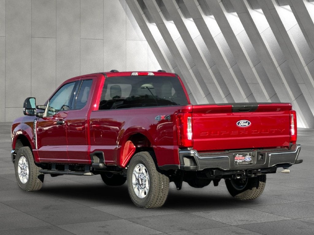 2027 Ford F-250SD XLT