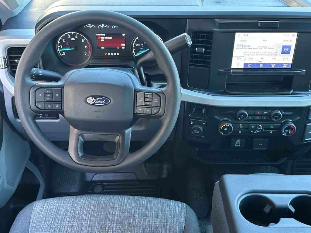 2027 Ford F-250SD XLT
