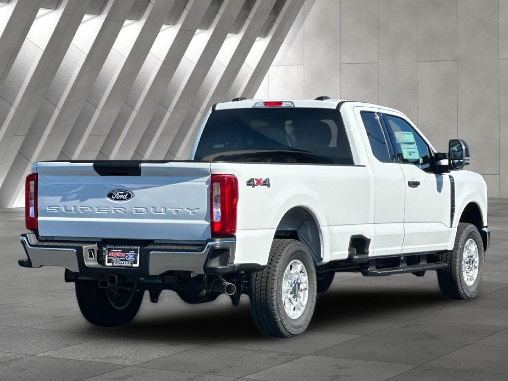 2027 Ford F-250SD XLT