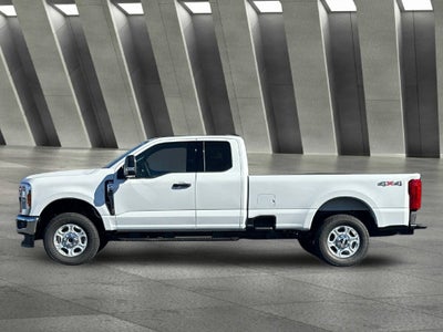 2027 Ford F-250SD XLT