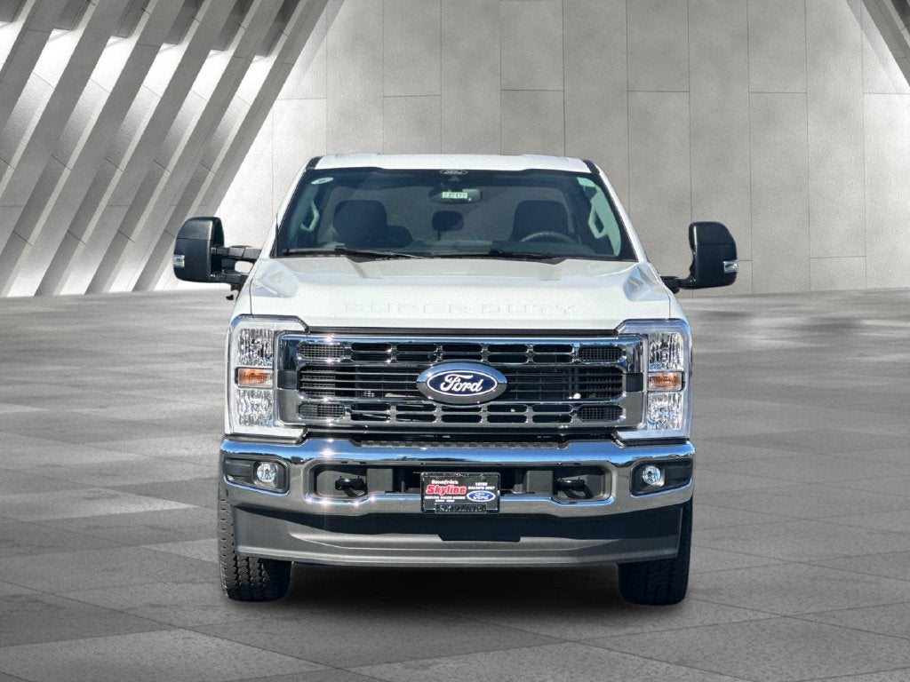 2027 Ford F-250SD XLT