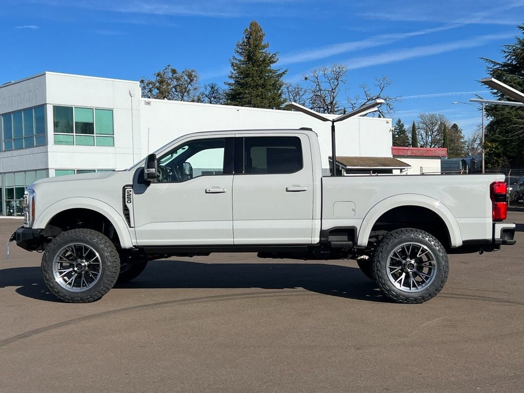 2025 Ford F-250SD Lariat