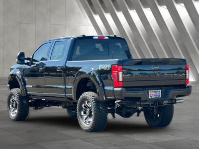 2022 Ford F-250SD Lariat BLACK WIDOW