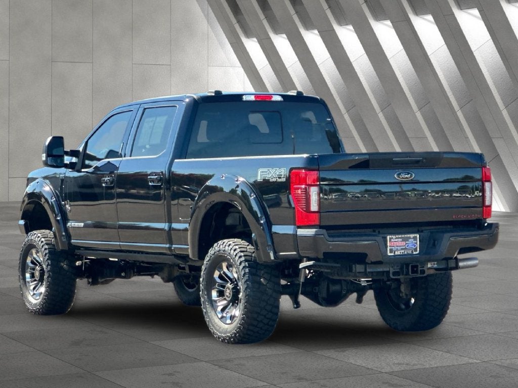 2022 Ford F-250SD Lariat BLACK WIDOW