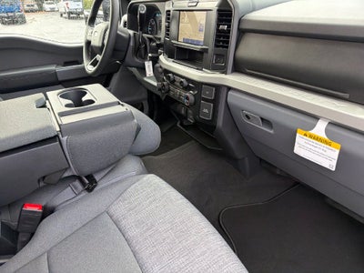 2027 Ford F-350SD XLT