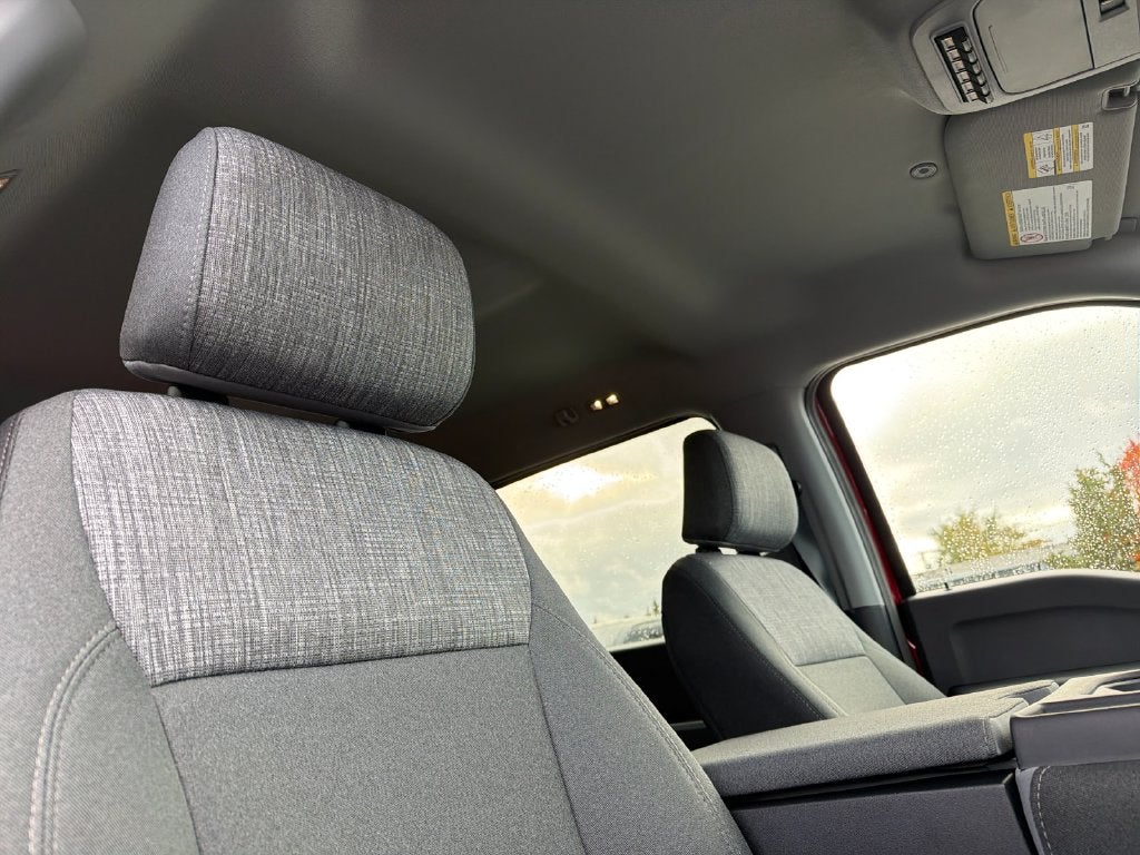 2027 Ford F-350SD XLT