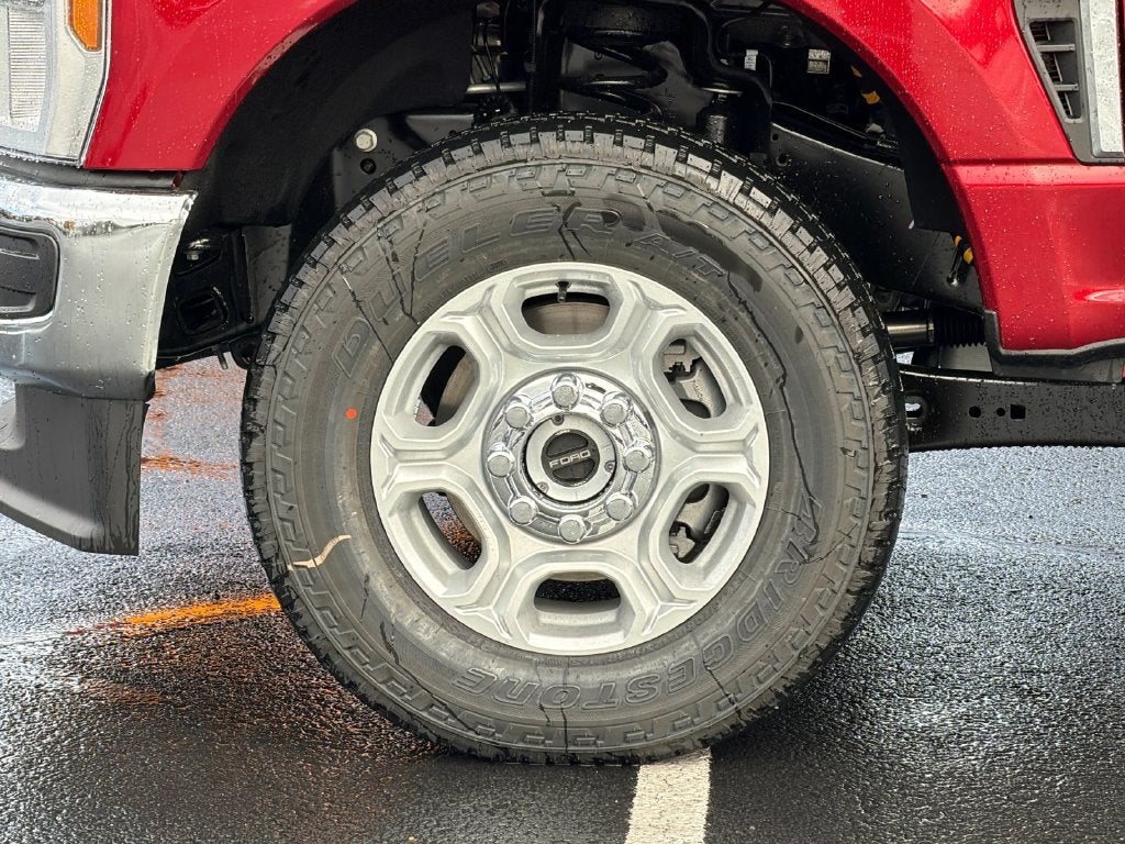 2027 Ford F-350SD XLT