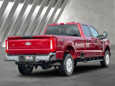 2027 Ford F-350SD XLT