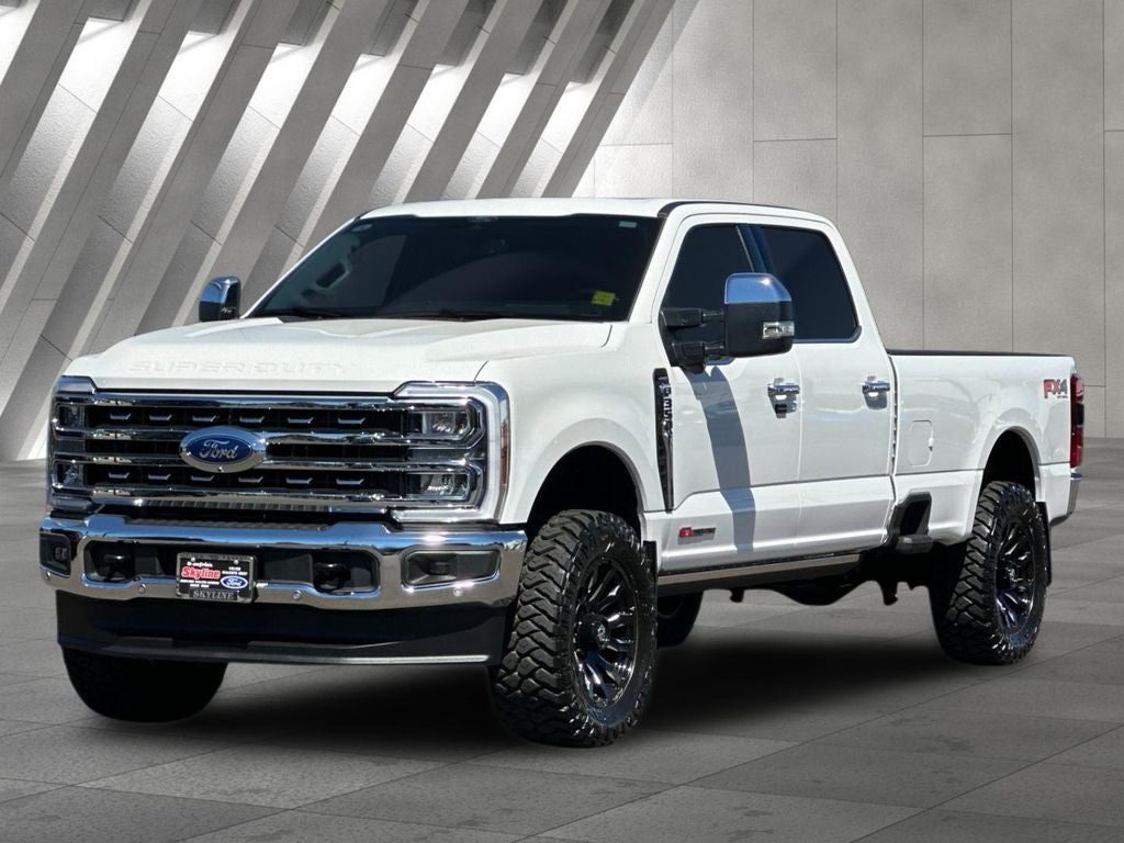 2025 Ford F-350SD Lariat