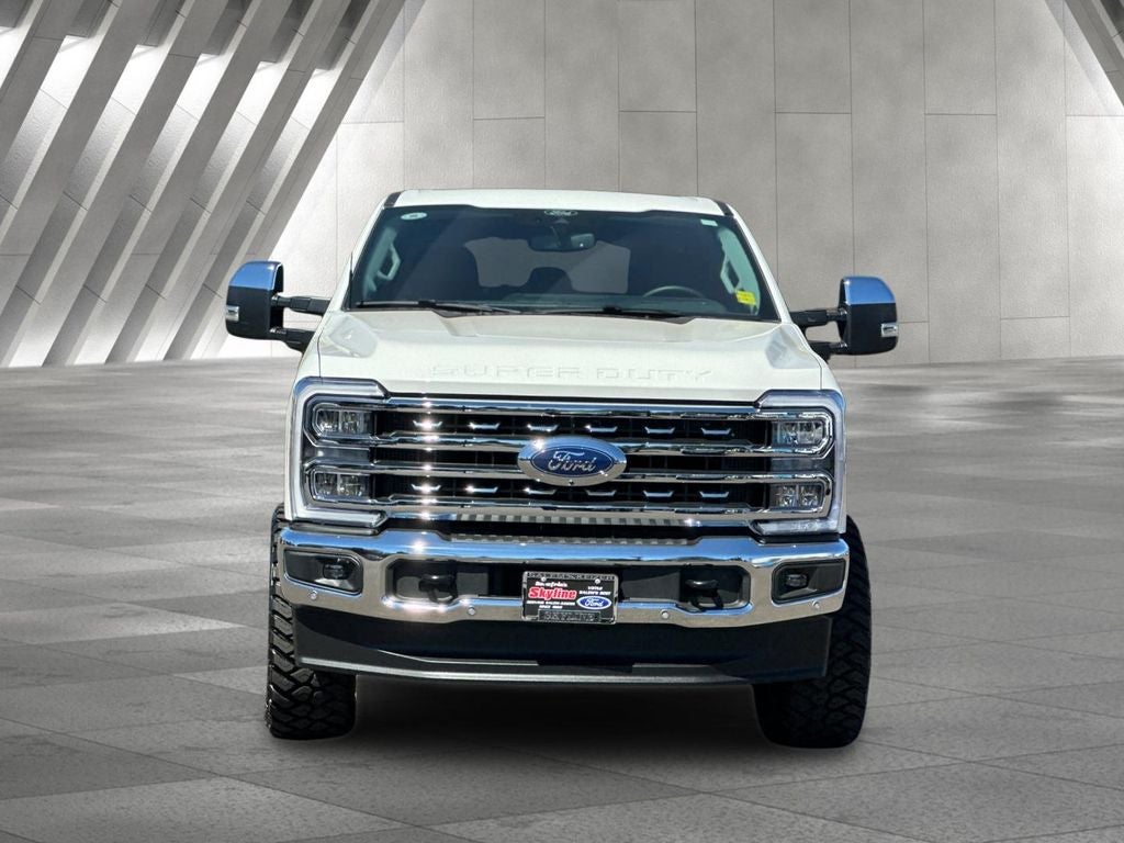 2025 Ford F-350SD Lariat
