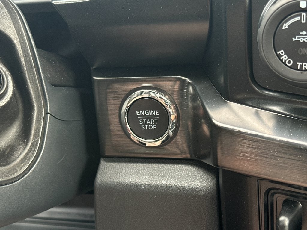 2027 Ford F-350SD Lariat