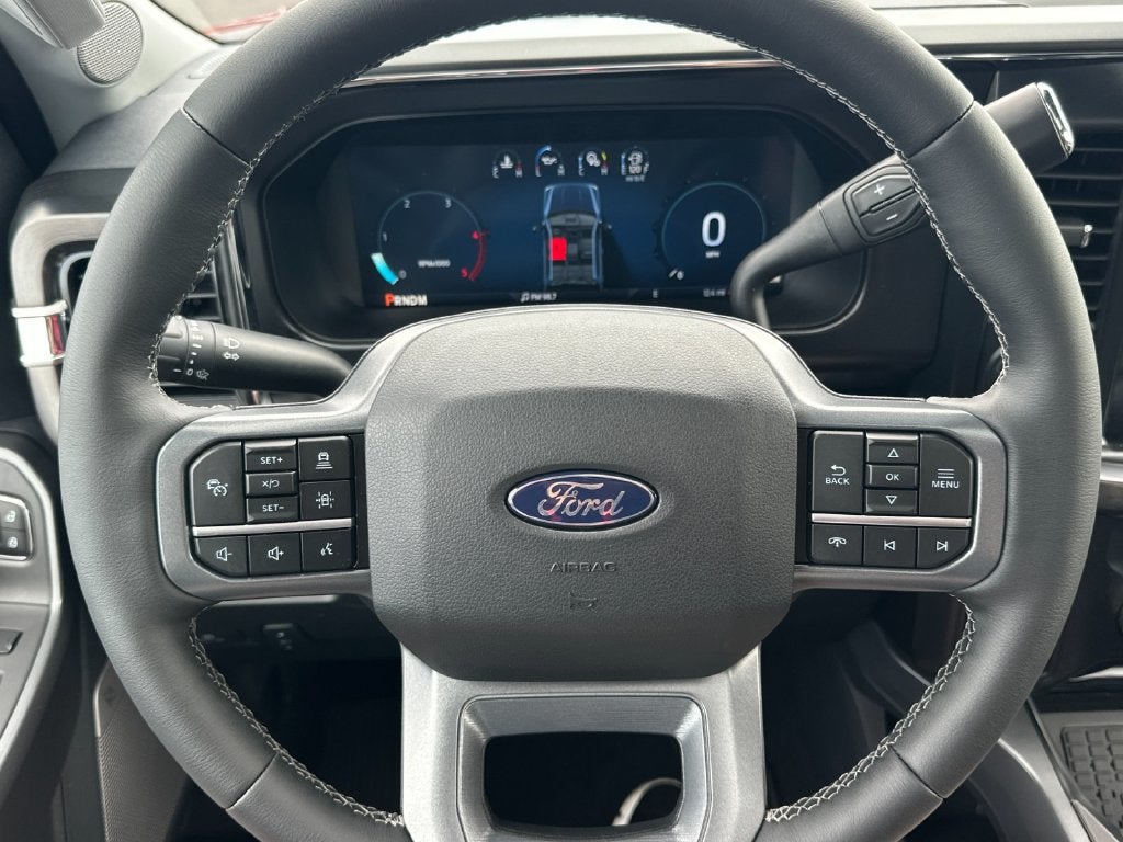 2027 Ford F-350SD Lariat