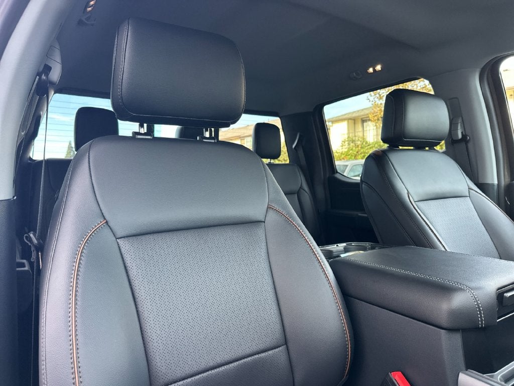 2027 Ford F-350SD Lariat