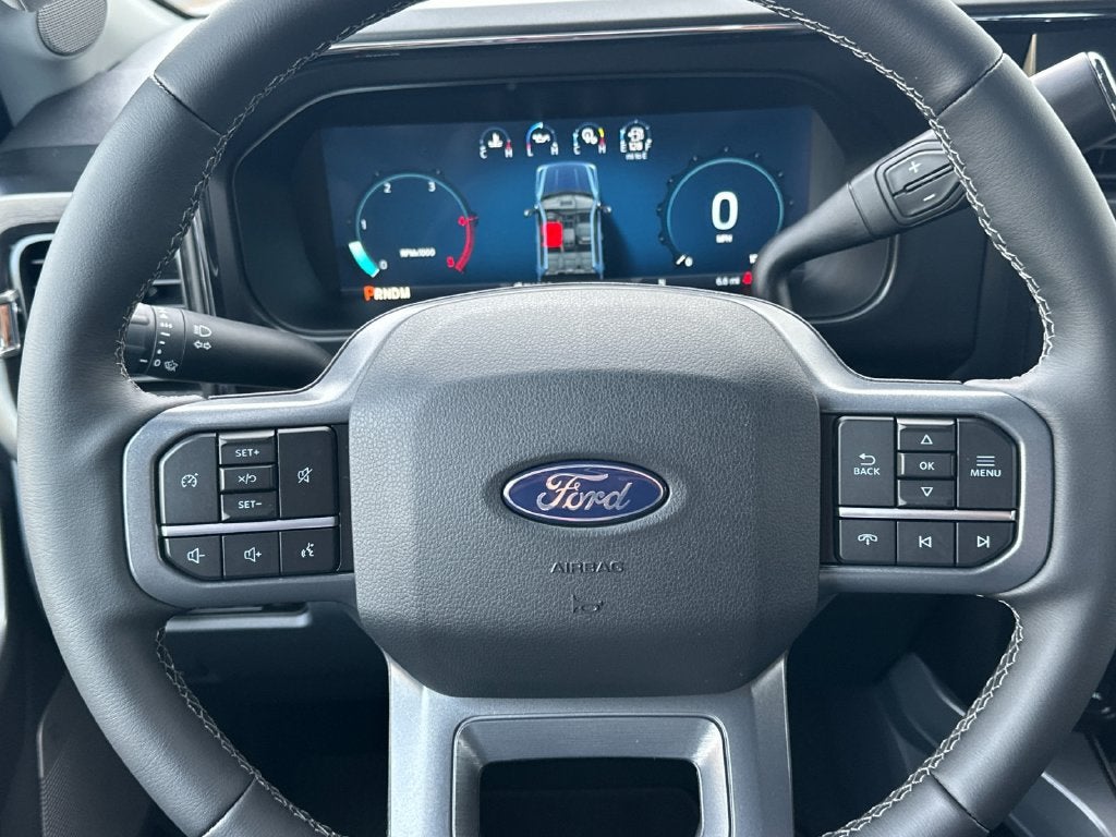 2027 Ford F-350SD Lariat